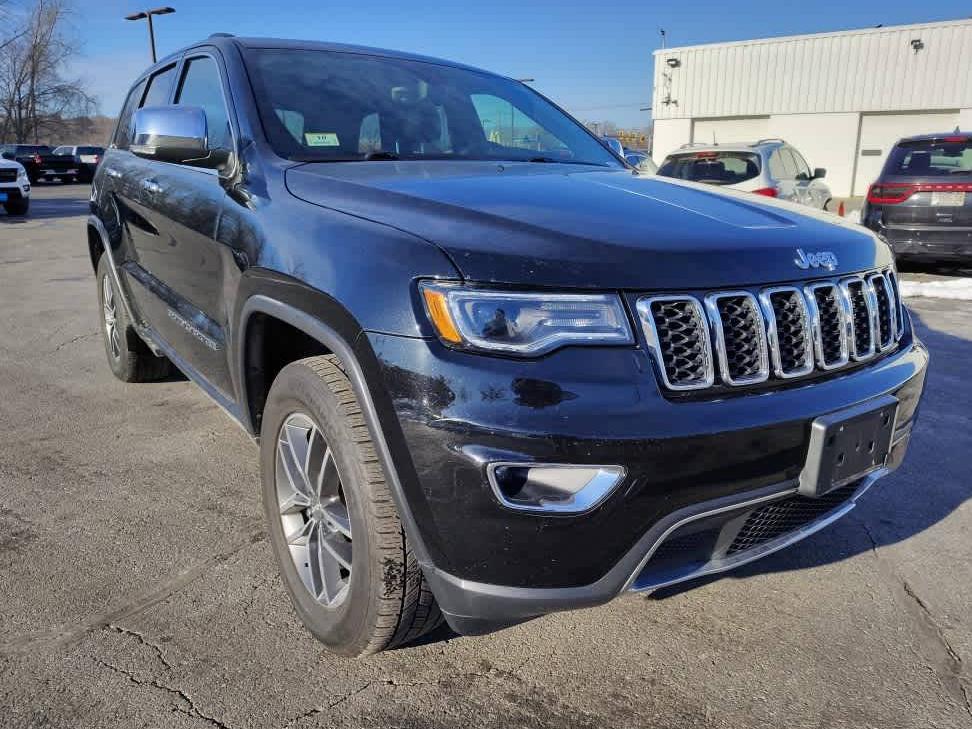 JEEP GRAND CHEROKEE 2018 1C4RJFBG8JC257988 image